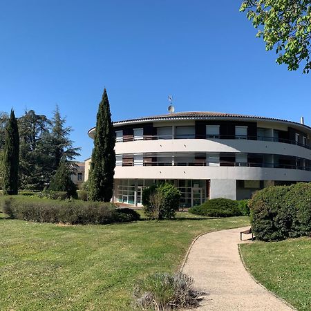 Residence "Les Fontaines" Des Thermes De Castéra-Verduzan Esterno foto