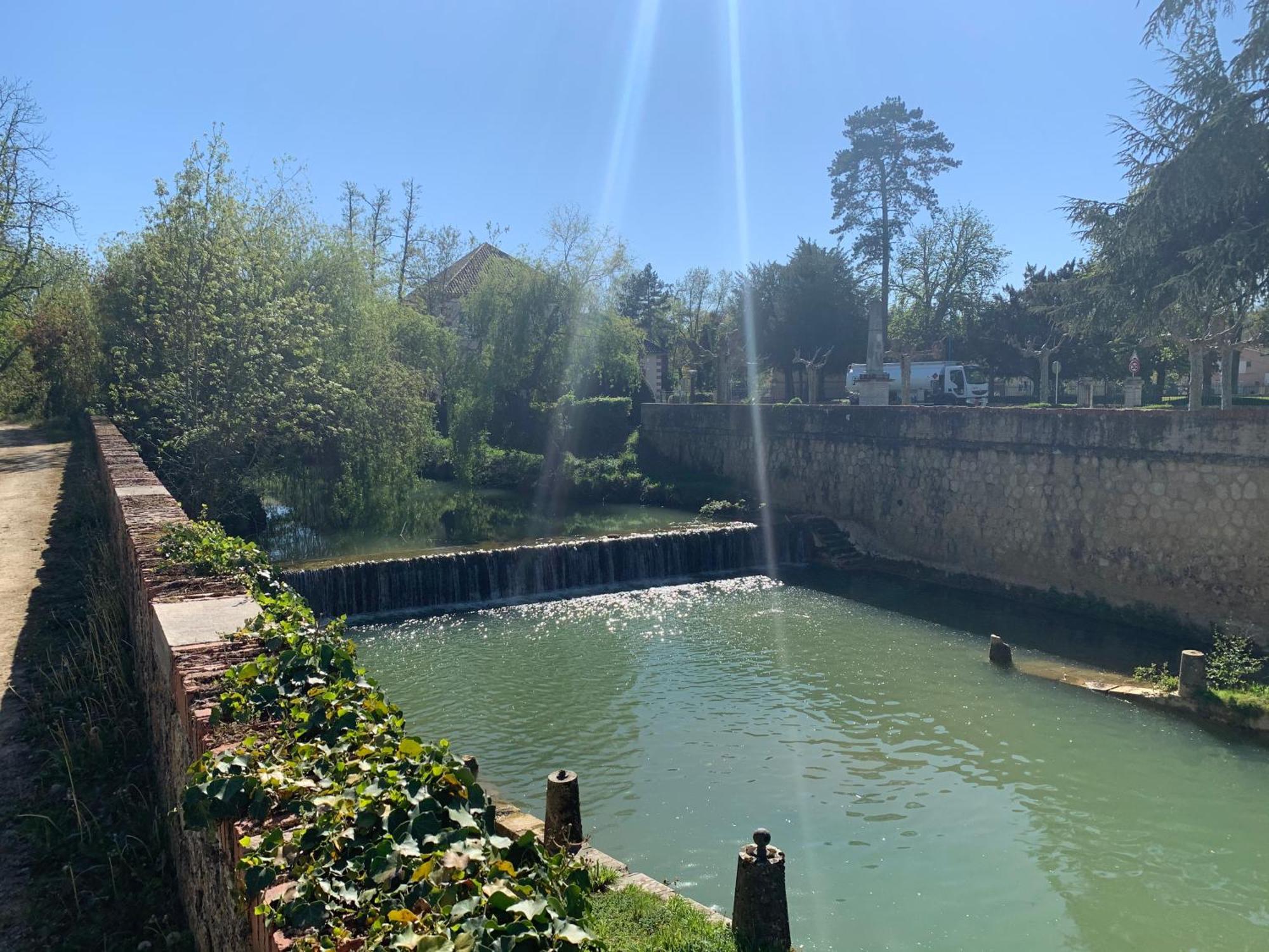 Residence "Les Fontaines" Des Thermes De Castéra-Verduzan Esterno foto